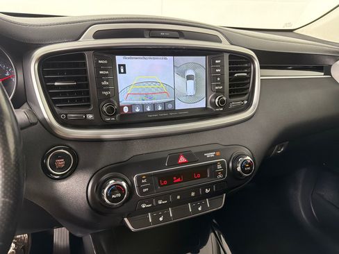 Used 2020 Kia Sorento SX AWD/4WD image 18