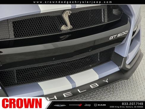 Used 2022 Ford Mustang Shelby GT500 w/ Technology Package RWD image 9