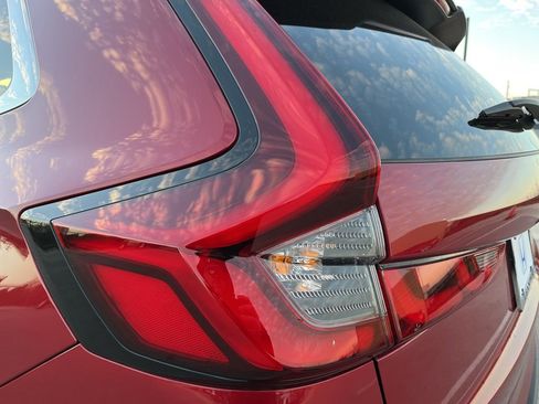 Used 2025 Honda CR-V LX image 7