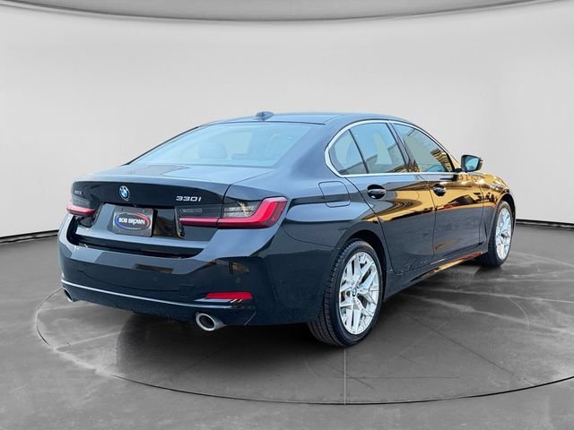 Used 2025 BMW 330i xDrive Sedan AWD/4WD image 3
