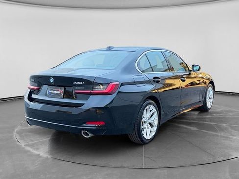Used 2025 BMW 330i xDrive Sedan AWD/4WD image 3