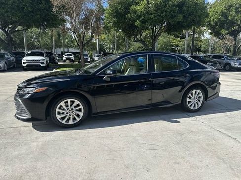 Used 2024 Toyota Camry LE FWD image 35