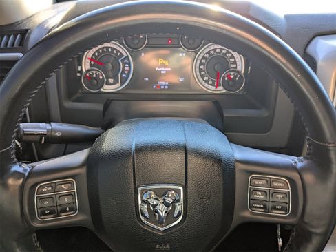 Used 2015 RAM 1500 Big Horn image 30