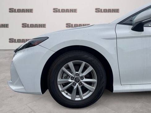 Used 2025 Toyota Camry LE w/ Convenience Package FWD image 14