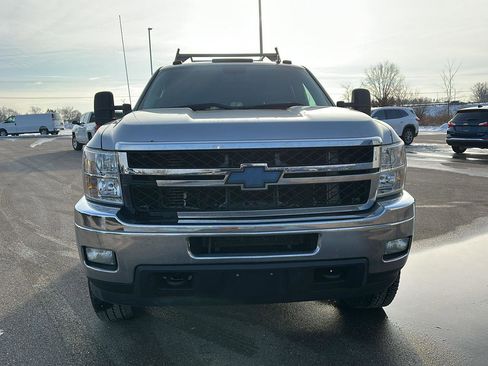 Used 2011 Chevrolet Silverado 2500 LT w/ Interior Plus Package image 13