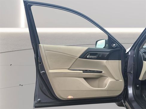 Used 2014 Honda Accord EX-L image 16
