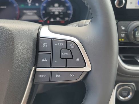 Certified 2026 Toyota Grand Highlander AWD image 21