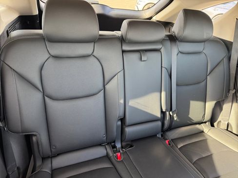 Used 2026 Genesis GV70 2.5T image 18