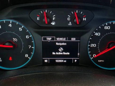 Used 2018 Chevrolet Equinox LT AWD/4WD image 29