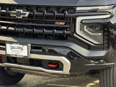 New 2026 Chevrolet Suburban Z71 AWD/4WD image 7