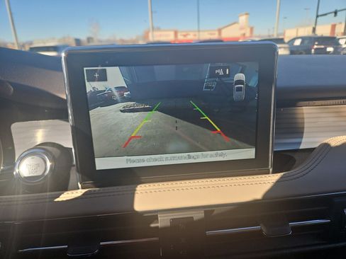 Certified 2022 Lincoln Corsair Standard w/ Equipment Group 101A image 19