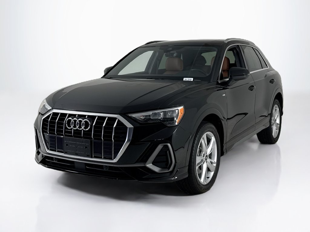 Used 2021 Audi Q3 2.0T Premium w/ Convenience Package AWD/4WD image 1