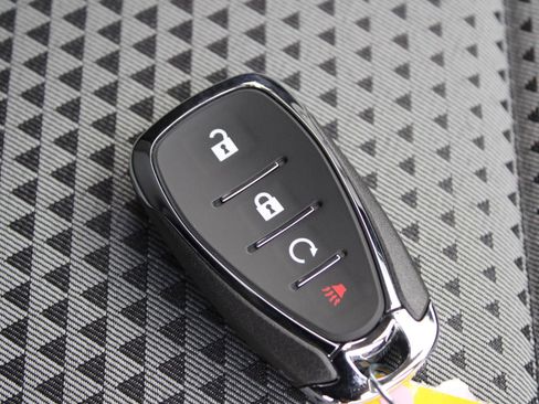 New 2026 Chevrolet Trax LT w/ LT Convenience Package image 14