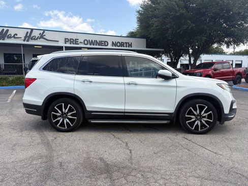 Used 2019 Honda Pilot Touring image 2