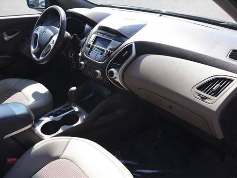 Used 2013 Hyundai Tucson GLS FWD image 26