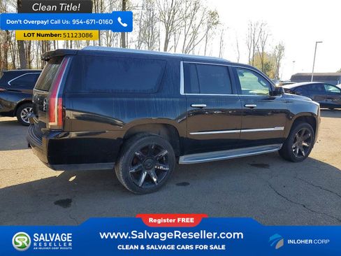 Used 2015 Cadillac Escalade ESV Luxury image 4