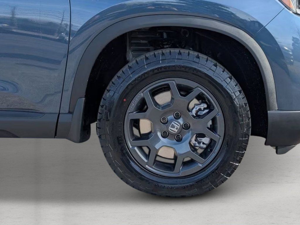 New 2026 Honda Pilot TrailSport image 9