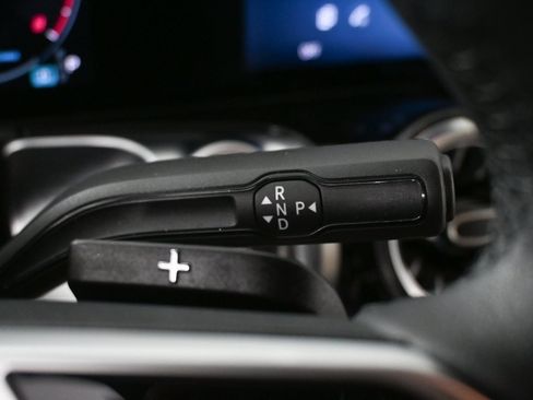 Certified 2025 Mercedes-Benz GLB 250 GLB 250 image 16