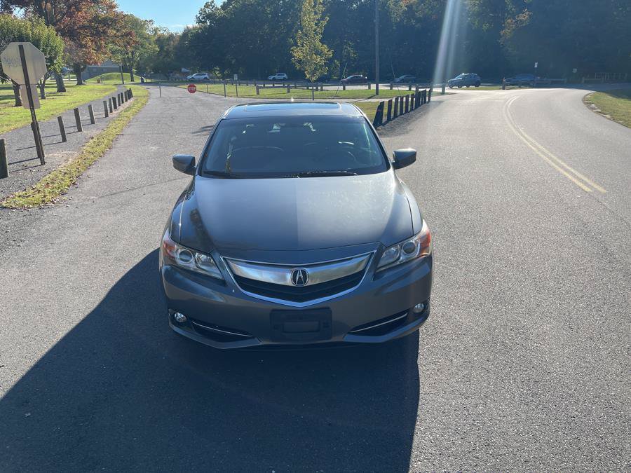 Used 2013 Acura ILX w/ Technology Package FWD image 6