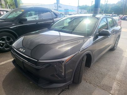 Used 2025 Kia K4 LXS