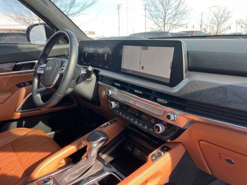 Certified 2025 Kia Telluride SX Prestige X-Line image 48