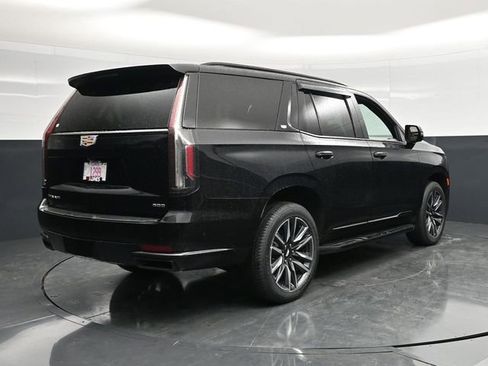 Used 2023 Cadillac Escalade Sport AWD/4WD image 13