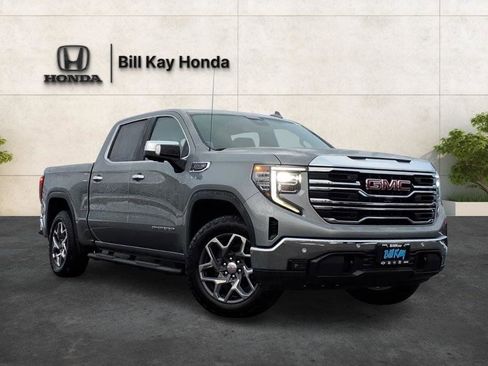 Used 2023 GMC Sierra 1500 SLT w/ SLT Convenience Package AWD/4WD image 5