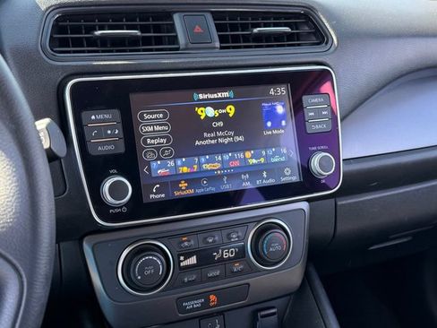 Certified 2025 Nissan Leaf S FWD image 20