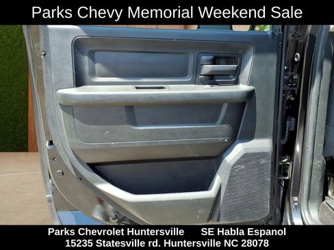 Used 2016 RAM 1500 Express w/ Black Ram 1500 Express Group AWD/4WD image 27