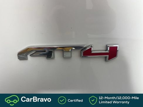 Used 2023 GMC Terrain AT4 AWD/4WD image 16