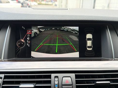 Used 2016 BMW 528i Sedan RWD image 10