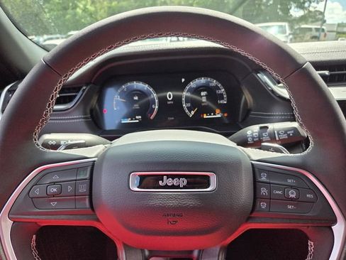 New 2026 Jeep Grand Cherokee Altitude RWD image 23
