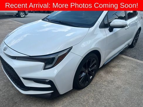 Used 2024 Toyota Corolla SE FWD image 1