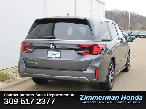 New 2026 Honda Odyssey EX-L image 2