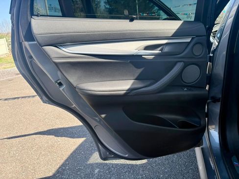 Used 2019 BMW X6 xDrive35i w/ M Sport Package image 12