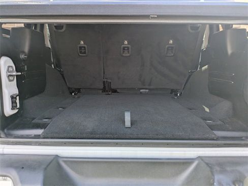 Used 2019 Jeep Wrangler Unlimited Sport S image 14