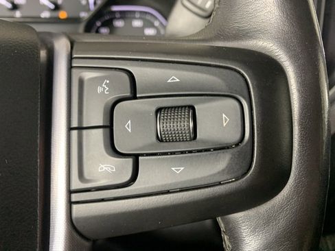 Used 2019 GMC Sierra 1500 SLE w/ SLE Value Package image 17