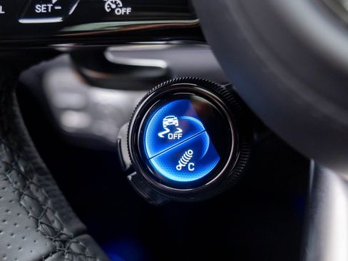 New 2025 Mercedes-Benz GLE 53 AMG 4MATIC Coupe image 17