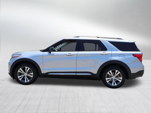 Used 2020 Ford Explorer Platinum AWD/4WD image 4