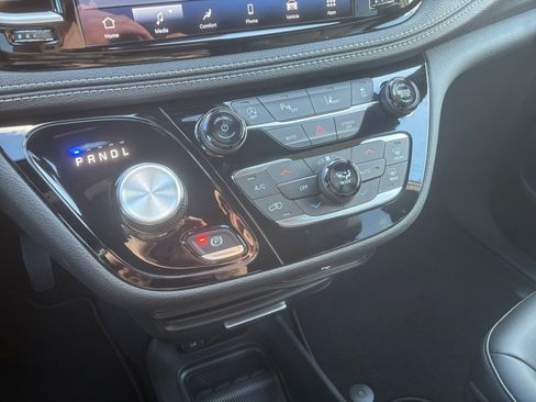 New 2026 Chrysler Pacifica Select image 27