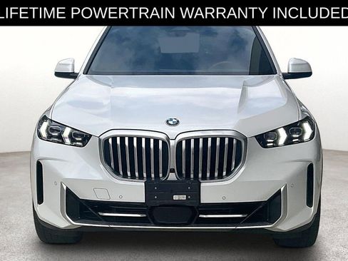 Used 2025 BMW X5 xDrive40i AWD/4WD image 4