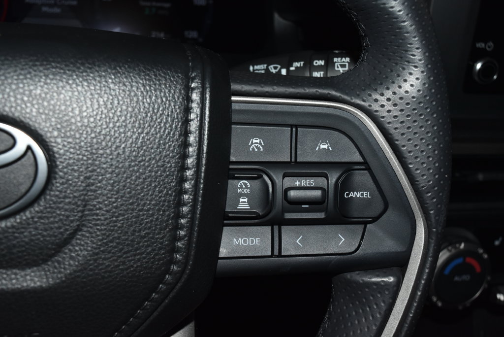 Used 2026 Toyota 4Runner TRD Off-Road AWD/4WD image 9
