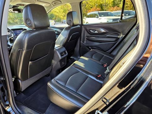 Used 2020 GMC Terrain SLT w/ Preferred Package image 8