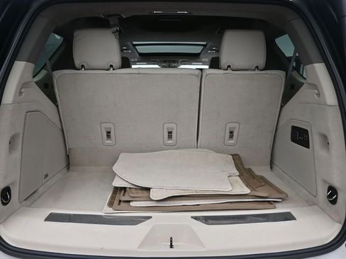 Used 2023 Cadillac Escalade Sport Platinum image 34