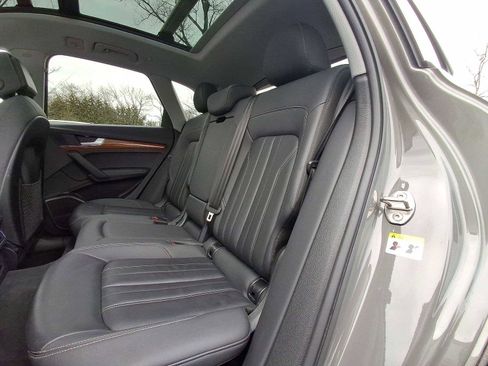 Certified 2023 Audi Q5 2.0T Premium Plus w/ Premium Plus Package image 20