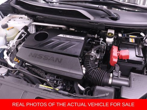 Used 2024 Nissan Rogue SV w/ SV Premium Package AWD/4WD image 17