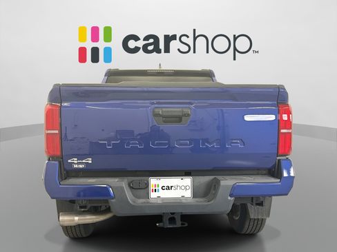 Used 2024 Toyota Tacoma SR5 AWD/4WD image 4