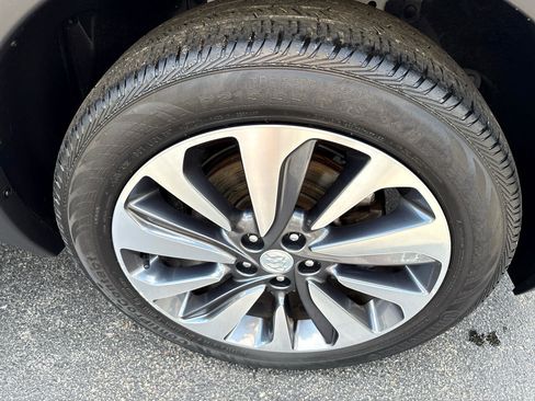 Used 2022 Buick Encore Preferred w/ Safety Package image 11