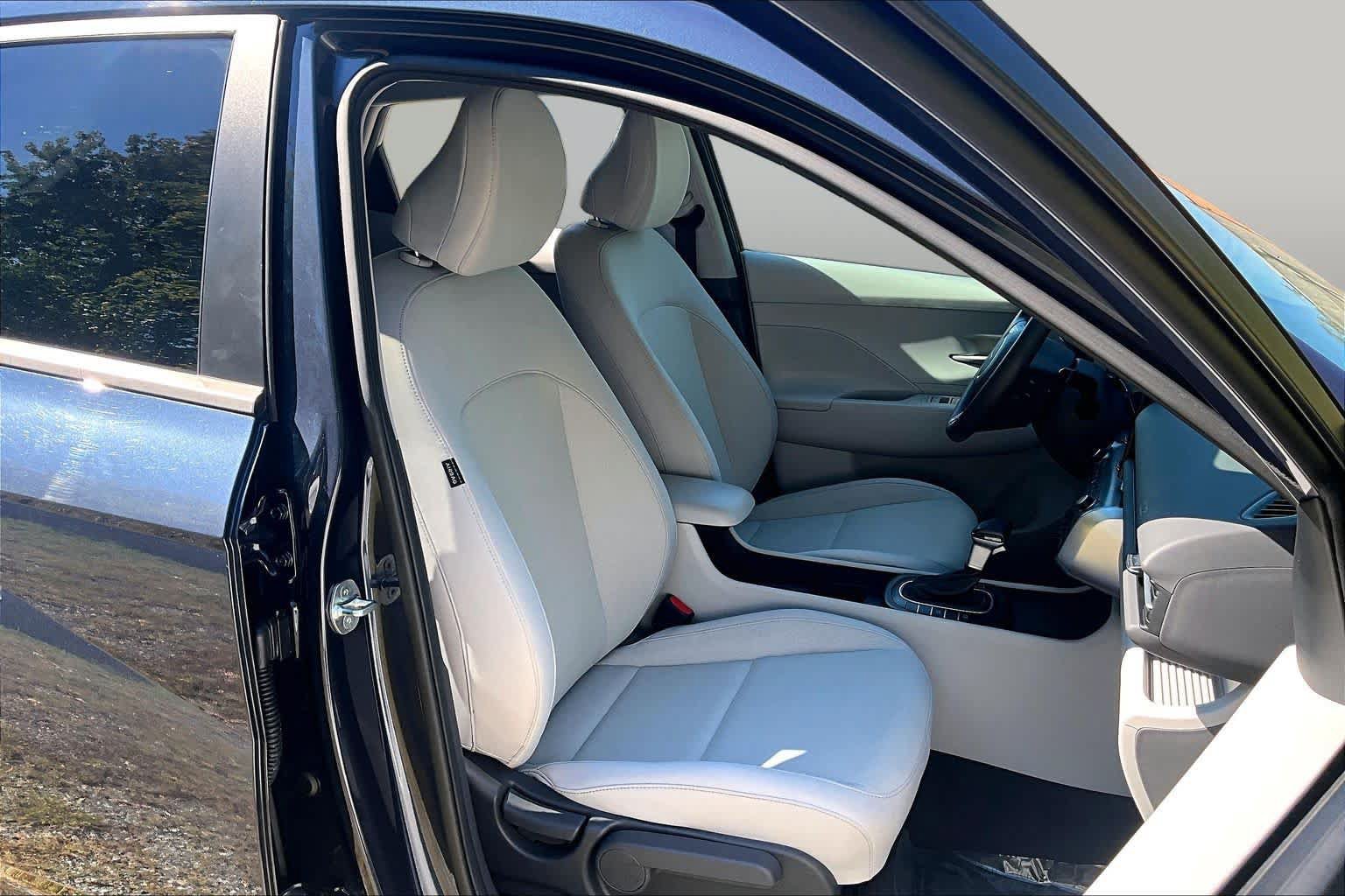 Used 2024 Hyundai Kona SEL FWD image 9