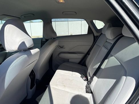 Used 2024 Hyundai Kona SEL AWD/4WD image 10